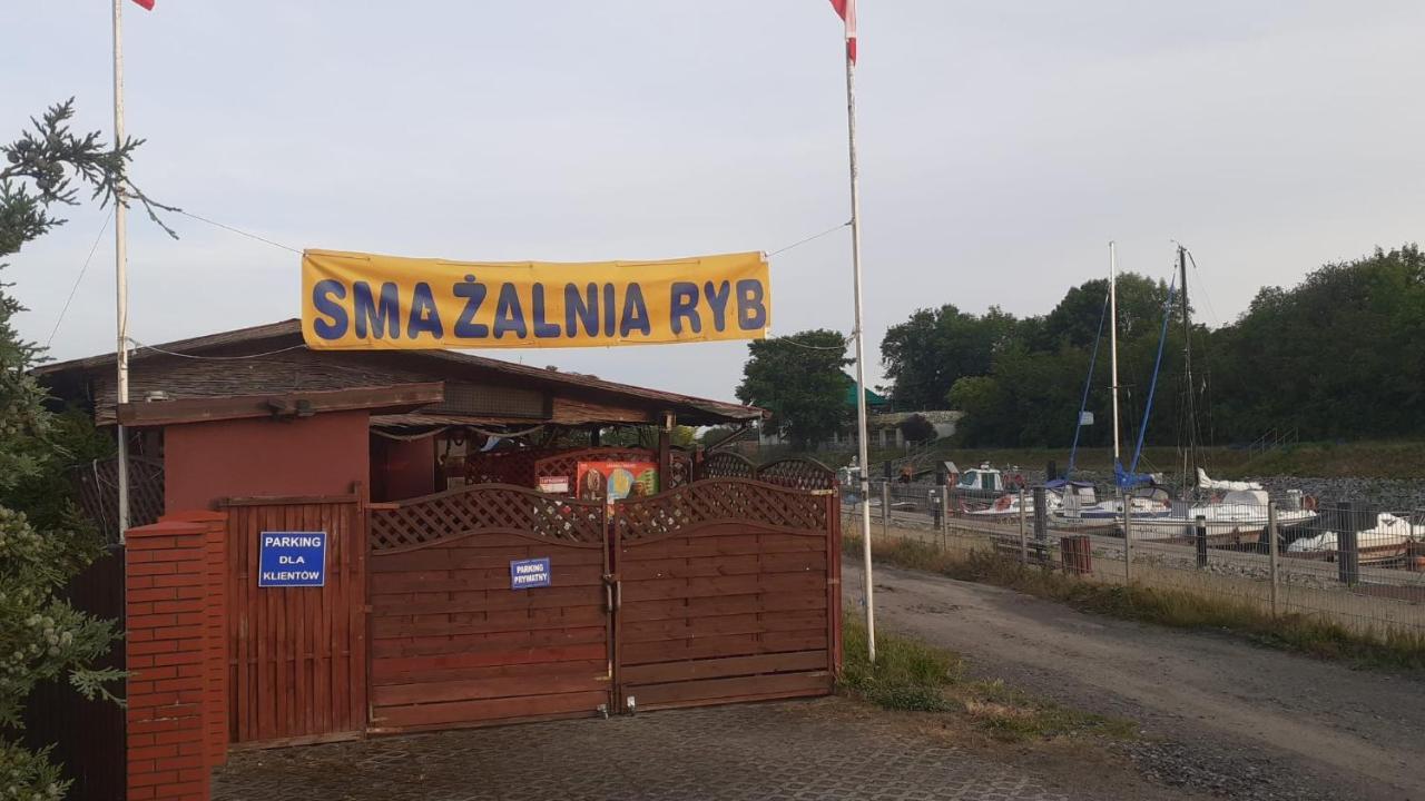 Holiday Houses Miedzyzdroje Wapnica Marina With Private Beach And Boat Facility Exteriör bild