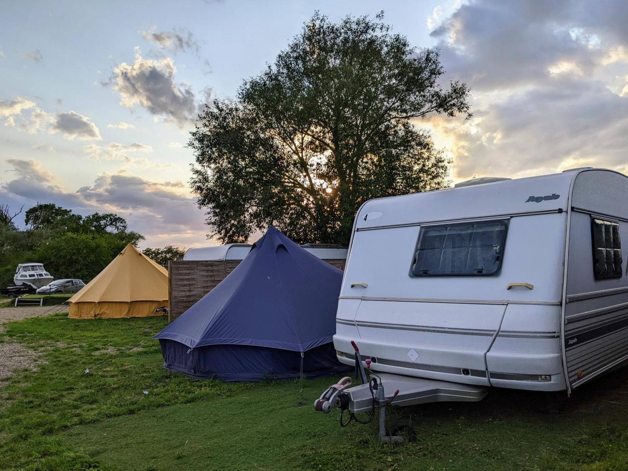 Holiday Houses Miedzyzdroje Wapnica Marina With Private Beach And Boat Facility Exteriör bild